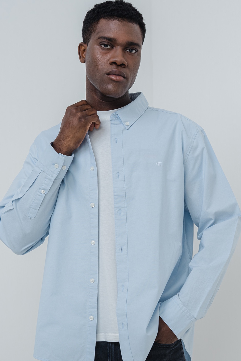 CALVIN KLEIN JEANS, Camasa din amestec de bumbac cu guler fixat cu nasturi, Albastru pastel, M