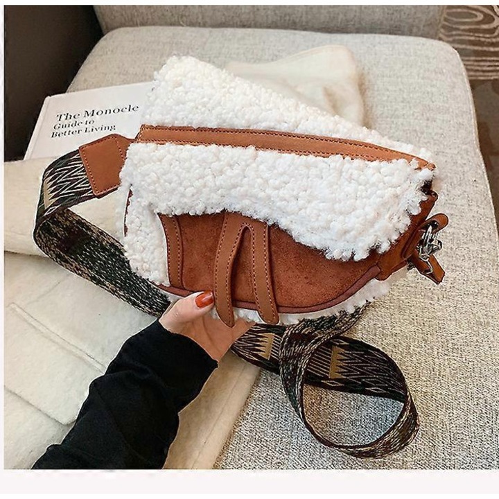 Női válltáska, vintage modell, 21x19x3cm, barna szín, táska szett