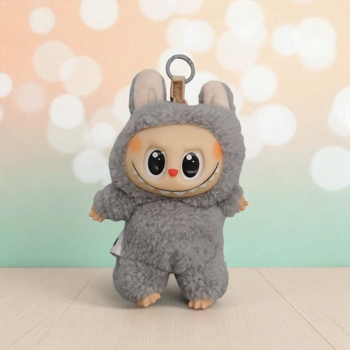 Плюшена фигурка, Лабубу Чудовищата, Колекция "Вълнуващи макарони", Кутия изненада, Официален PopMart, Многоцветна, 18 см, VisionXXI