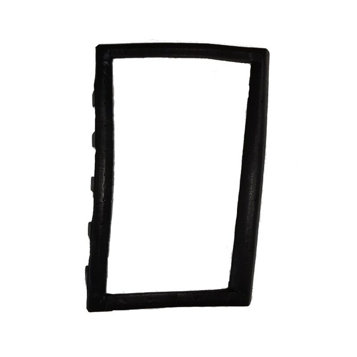 Mercedes-Benz első panel burkolat