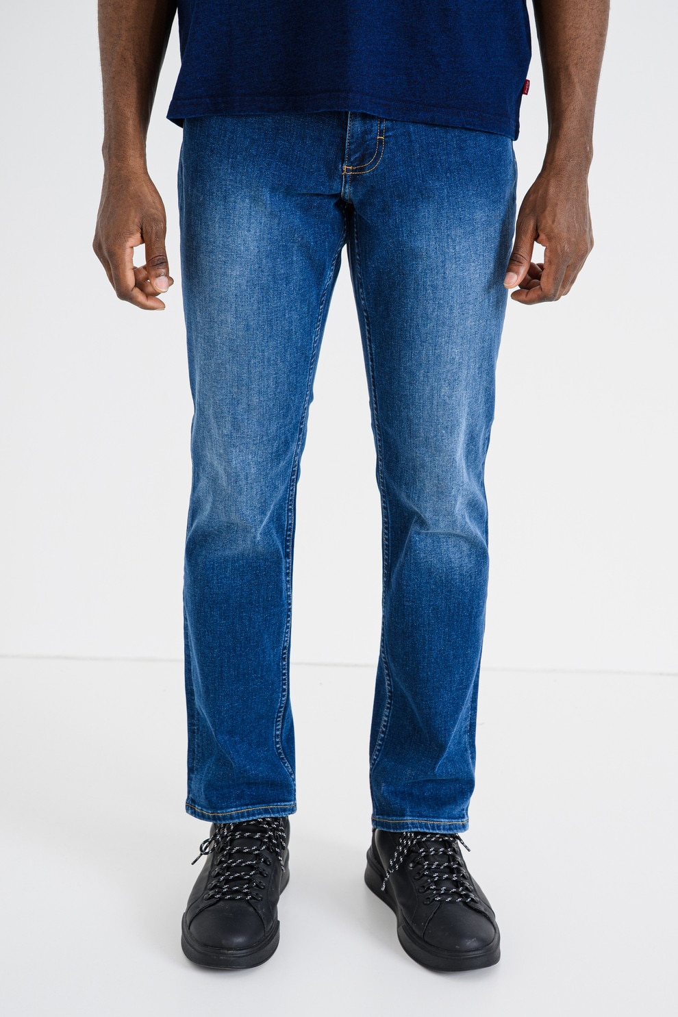 Mustang, Blugi cu talie medie Washigton, Albastru inchis, W33-L32