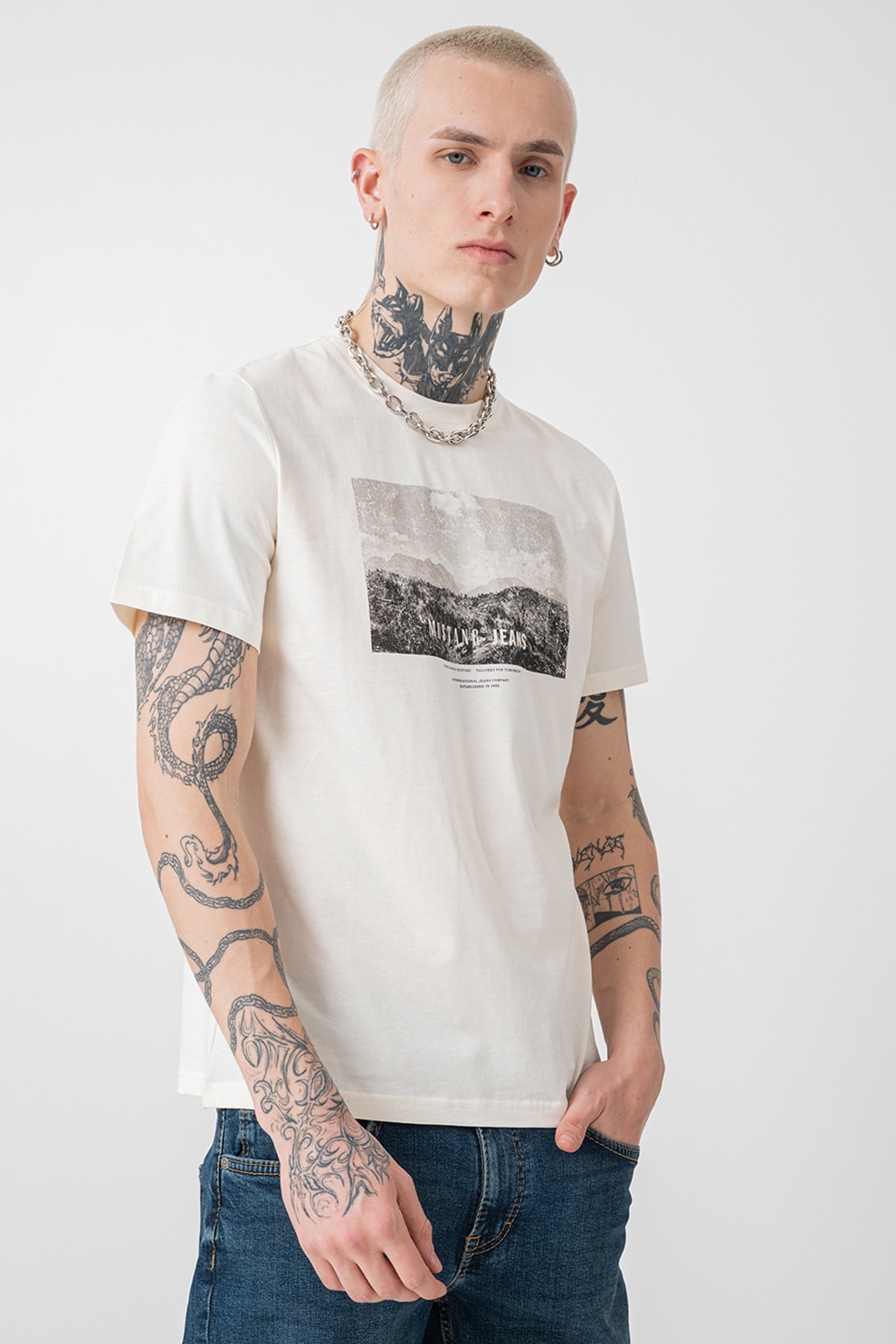 Mustang, Tricou regular fit cu imprimeu foto Austin, Alb fildes, Gri, XL