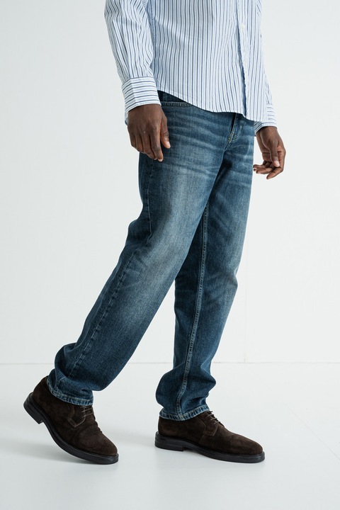 Mustang, Denver mosott hatású straight fit farmernadrág, Olajkék