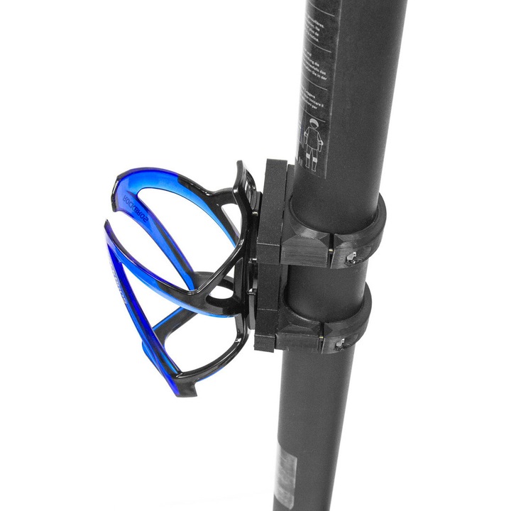 Palacktartó, Netdan, Eco, robogóhoz, Segway Kickscooter Max G30, kék, a készlet tartalma: palacktartó rögzítőalappal, dedikált bilincskészlet, rögzítőcsavarkészlet, anyag: műanyag, stabil, könnyen telepíthető, rögzítőrendszer