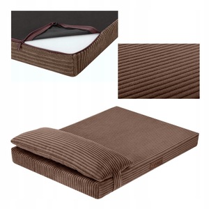 Culcusuri, perne si saltele pentru animale