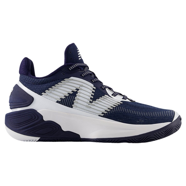 Pantofi sport barbati New Balance TWO WXY v5, bleumarin/alb, amortizare excelenta, talpa multidirectionala, plasa respirabila, 45 EU