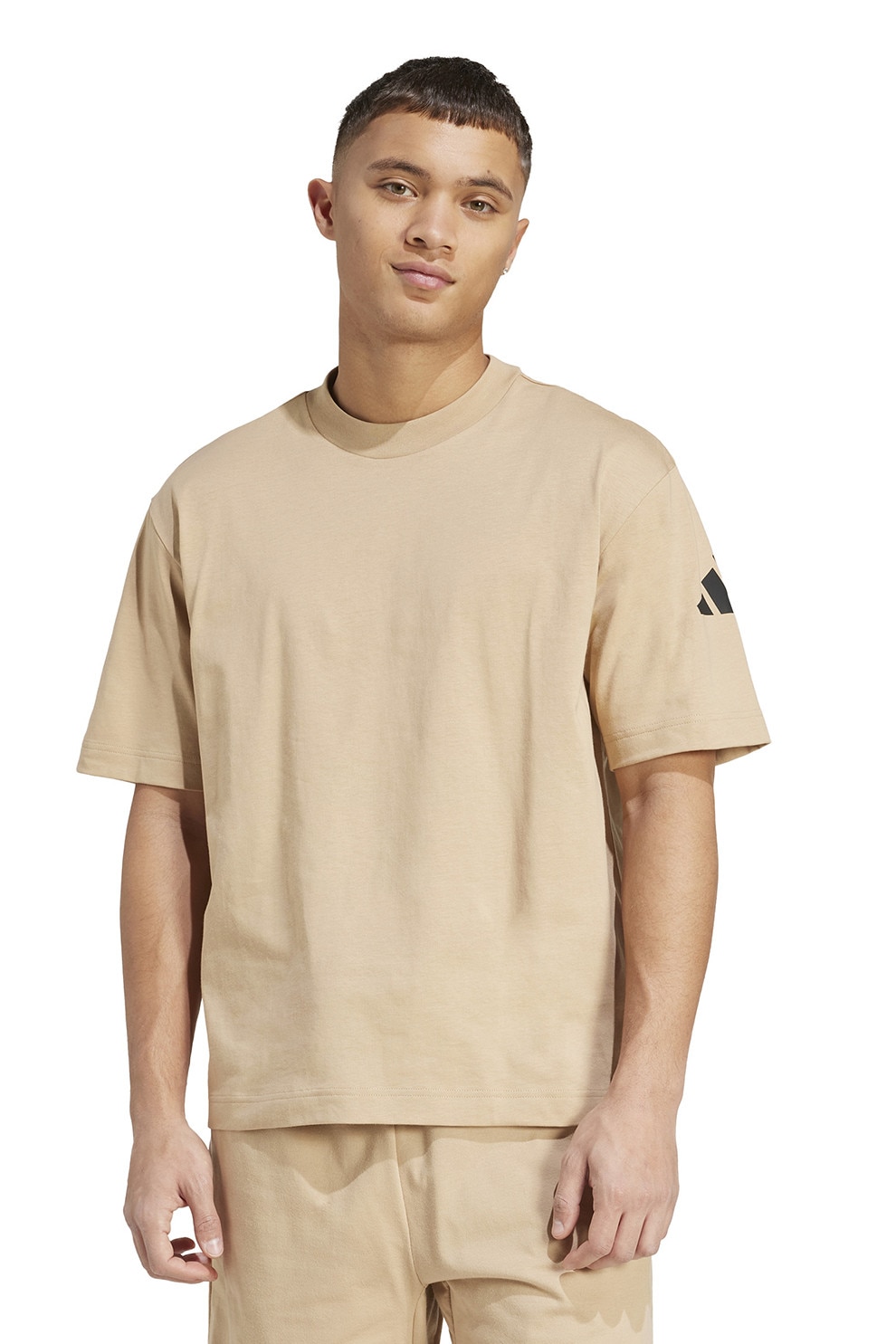 adidas Sportswear, Tricou cu decolteu la baza gatului si detaliu cu logo pe maneci, Negru, Camel, M