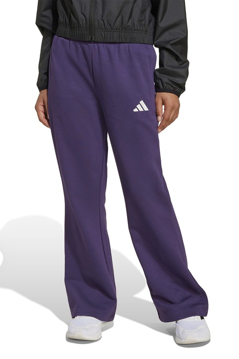 adidas Sportswear, Bővülő szárú szabadidőnadrág logós részlettel, Padlizsánlila