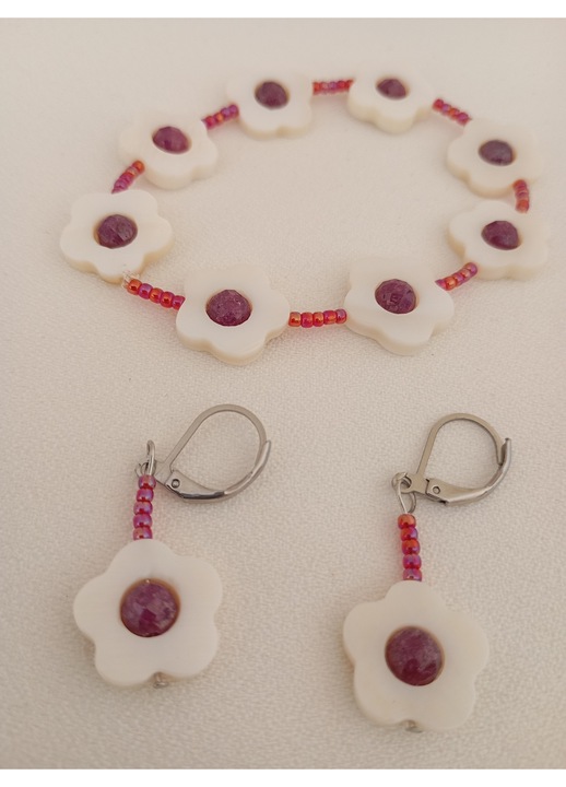Set bratara si cercei Sidef Alb si margele 6mm Rubin