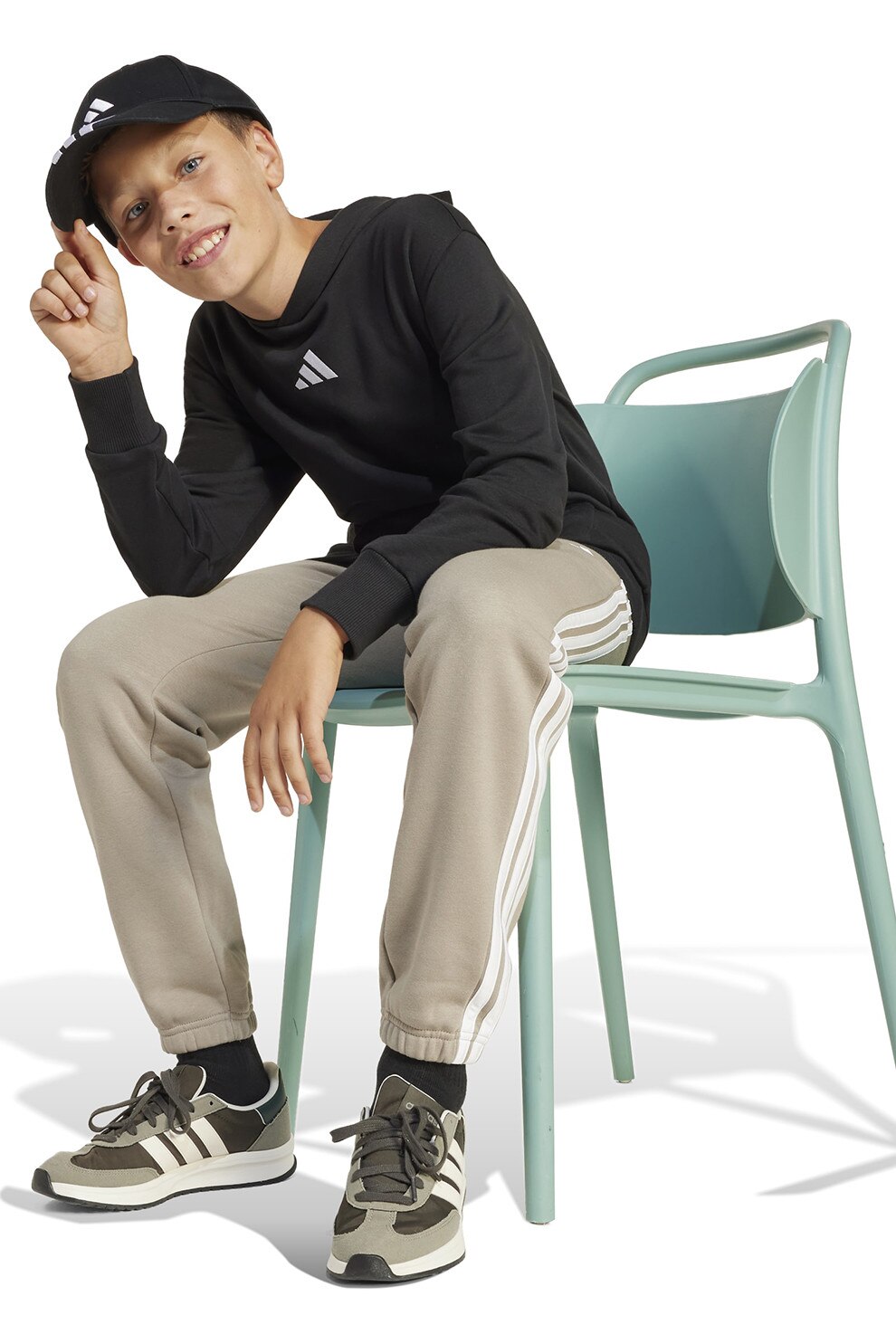 adidas Sportswear, Hanorac cu buzunar kangaroo si logo, Alb, Negru