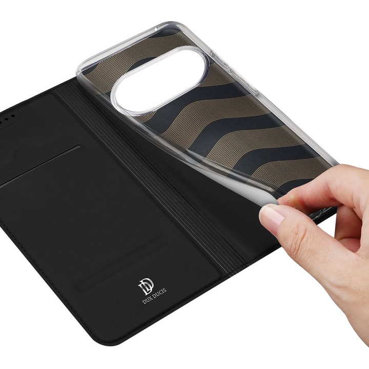 Husa Dux Ducis Skin Pro pentru Google Pixel 10 / 10 Pro, negru