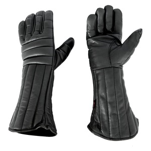 Спортни ръкавици