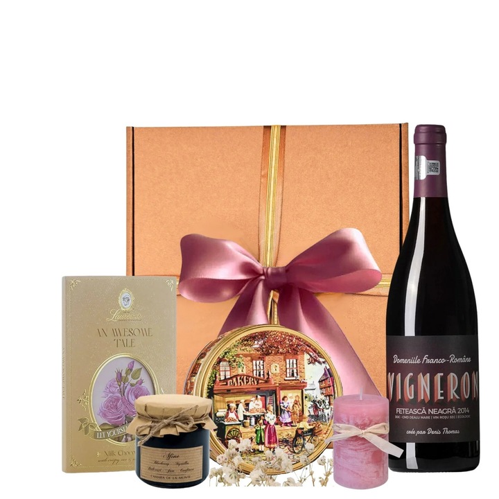 Pachet cadou premium, Vin Rosu Vigneron Domeniile Franco Romane Sec 750 ml, Dulceata de afine 200 g, Fursecuri daneze Jacobsen 200 g, Lumanare parfumata, Ciocolata cu lapte Laurence 80 g