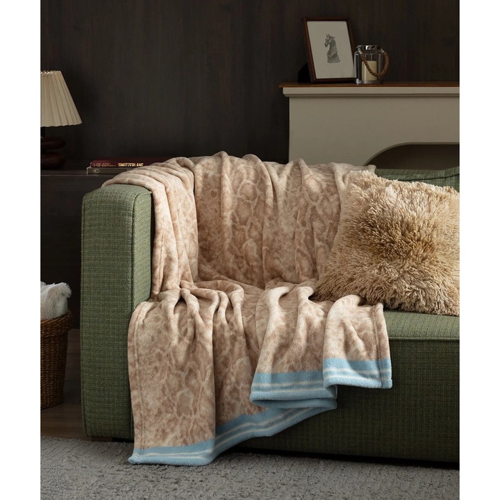 Kígyómintás Welsoft TV-takaró, Madame Coco, bézs/kék, 130x170cm