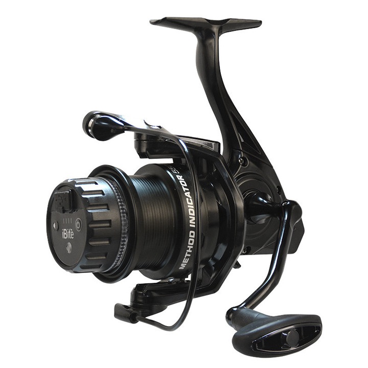 Макара Carp Expert Method Indicator 5500 с вграден звуков сигнал, 4.7:1, капацитет на шпулата 0.30 мм/170 м, 7+1 лагера