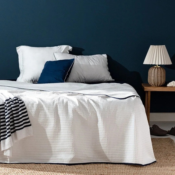 Lenjerie de pat King Size Madame, bumbac alb-albastru 240x220cm