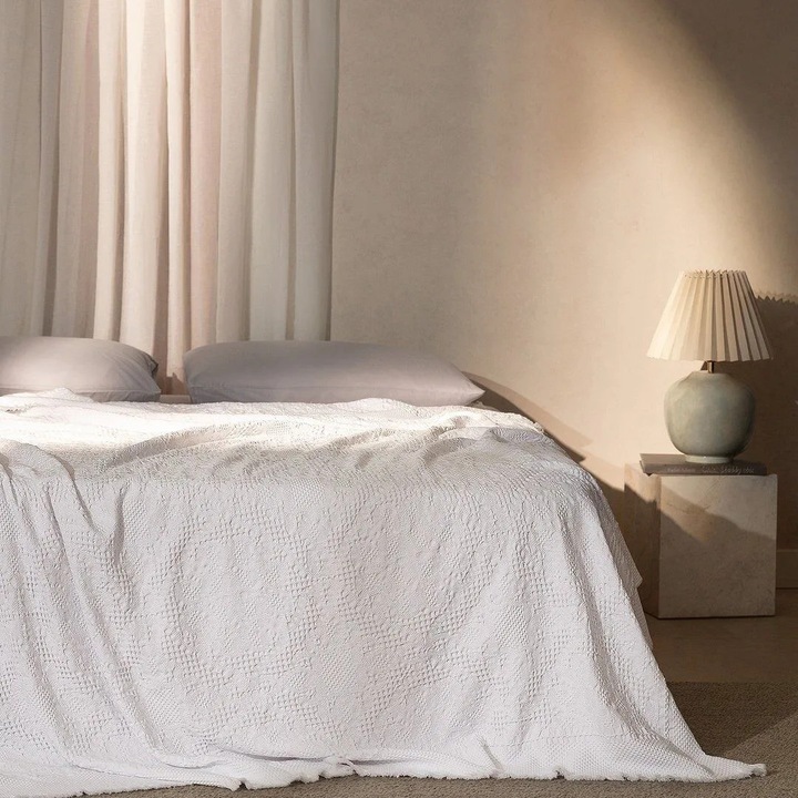 Чаршаф за единично легло Madame Coco Carla, бял памук, 160x220 см