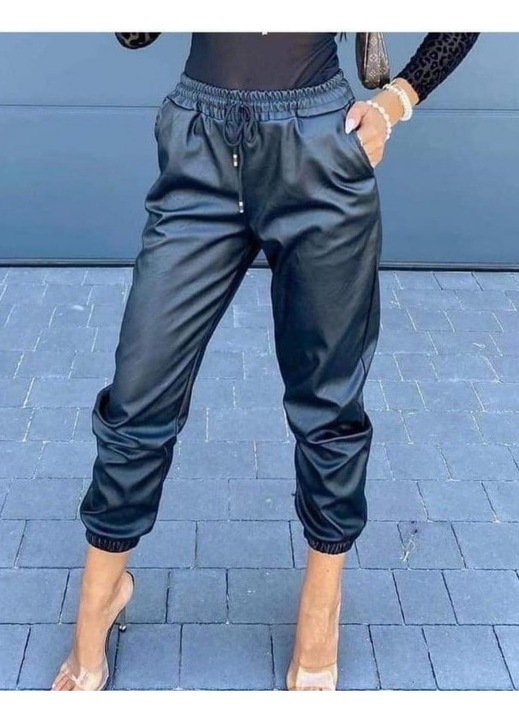 Еко кожен панталон с джобове, слим, черен, Черен