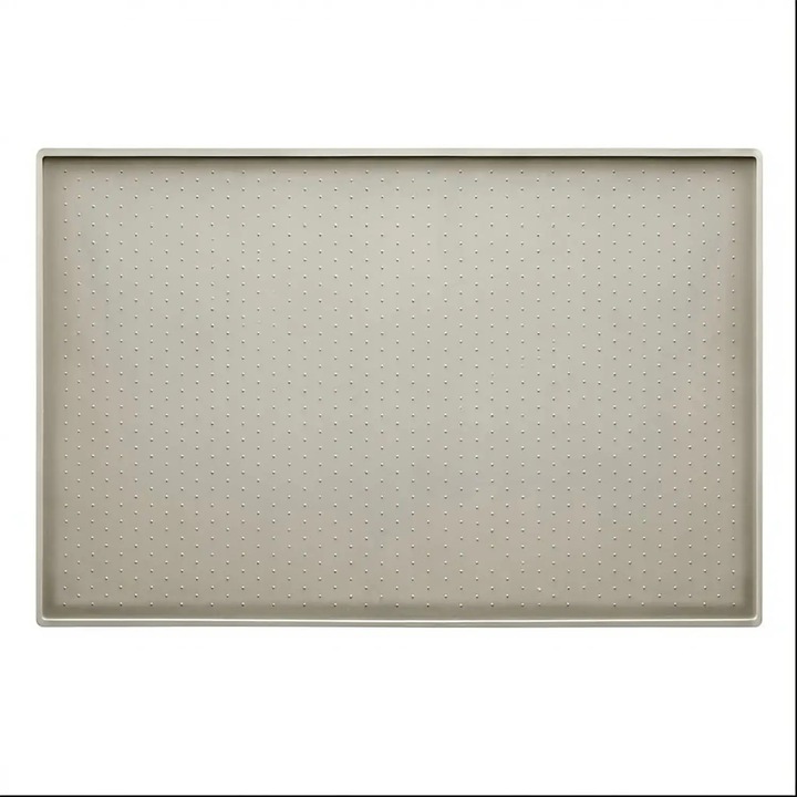 Covoras Hranire Silicon Elindor® pentru Bol Mancare Caini si Pisici, Suport Antialunecare si Impermeabil pentru Boluri Hrana si Apa Animale, Margine Inaltata 0.6 cm, Accesorii Usor de Curatat, Rezistent, 60 x 40 cm, Gri