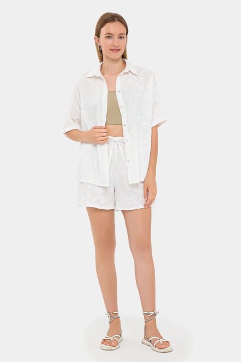 Compleu dama HiCCUP, top cu maneca scurta si pantaloni, alb, textil